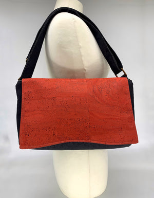 DELAUNAY CROSSBODY AND SHOULDER BAG, CORK, PARIKA/BLACK