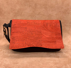 DELAUNAY CROSSBODY AND SHOULDER BAG, CORK, PARIKA/BLACK