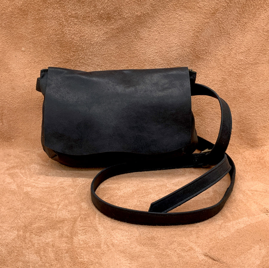 RILEY: Leather Crossbody Bag Collection