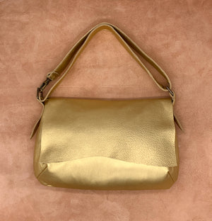 Soft Leather Shoulder Bag in gold 