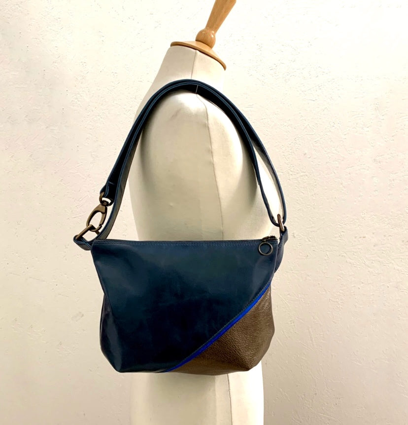 : Soft Leather Split Front Shoulder Bag  in petrol and antique