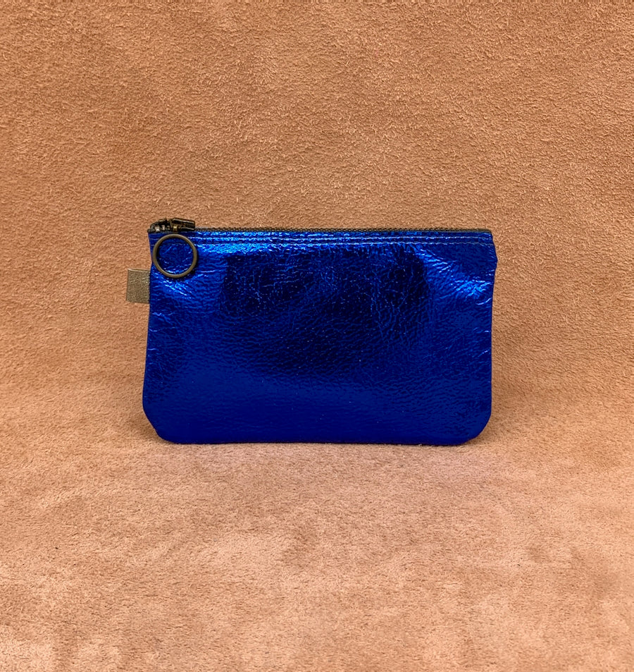 O'KEEFFE: Flat Front Purse Collection