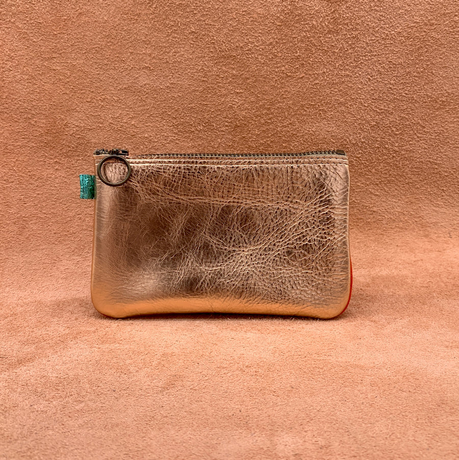 O'KEEFFE: Flat Front Purse Collection