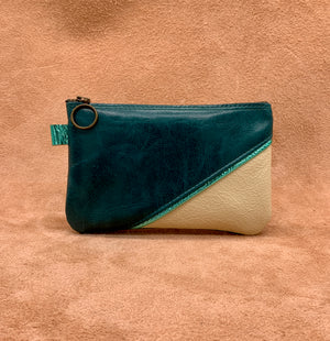 Split front leather purse in teal and cream